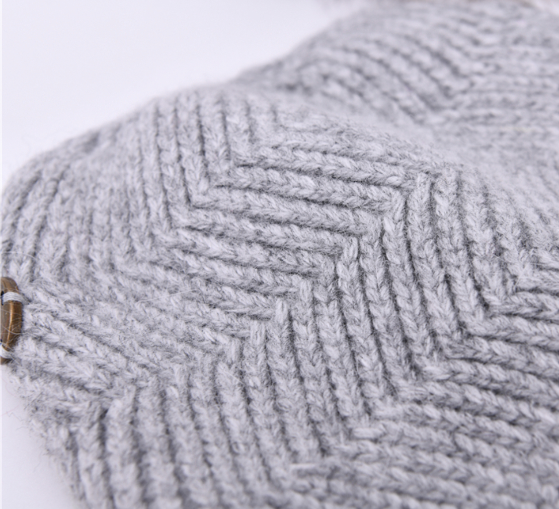 Oatmeal Cashmere Hat And Faux Fur Pom Pom - Image 3