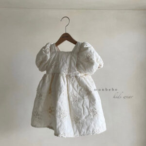 The Lucy Floral Dress in Cream